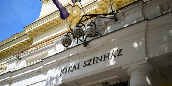 jókai színház