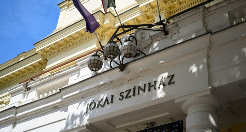 jókai színház
