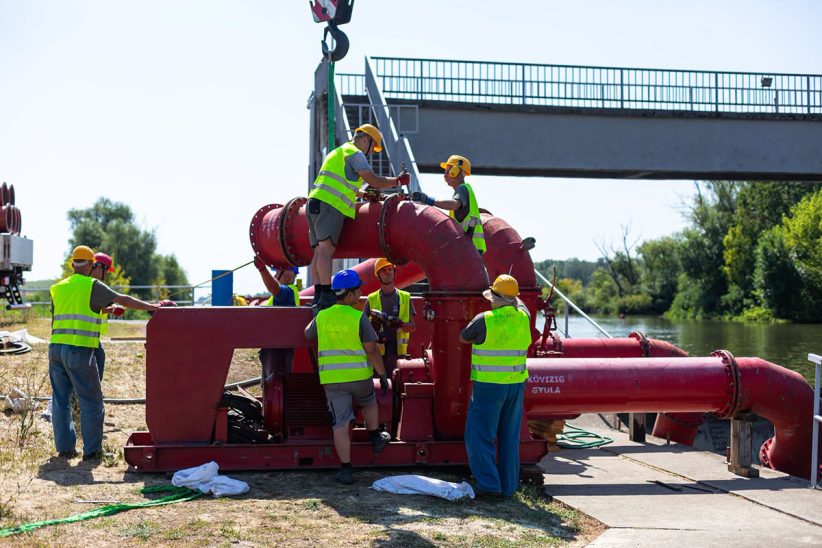 vízpótlási beavatkozás a Békési duzzasztónál