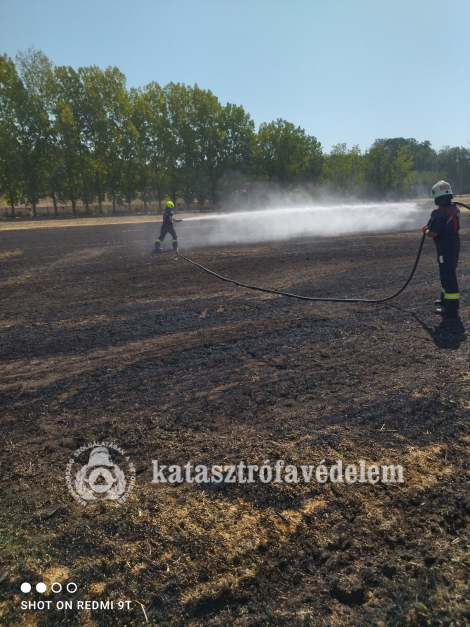 csaptak fel a lángok Doboznál és Orosházán