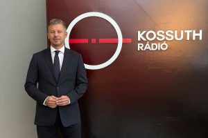 Magyar Péter, béremelést kapnak a gyermekvédelemben dolgozók