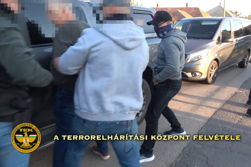 lecsapott a TEK Dobozon
